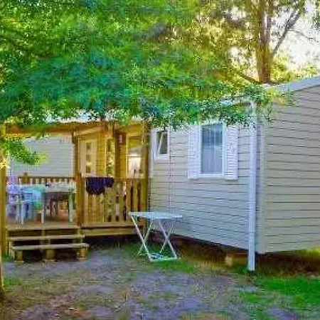 Camping 4 Etoiles - Piscine - Eecabc Campsite Azur