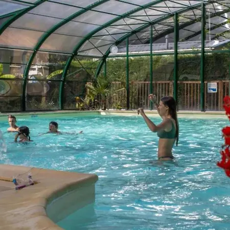 Camping 4 Etoiles - Piscine - Eecabc Campsite