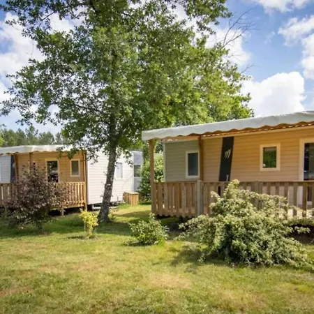 4 Etoiles - Piscine - Eecabc