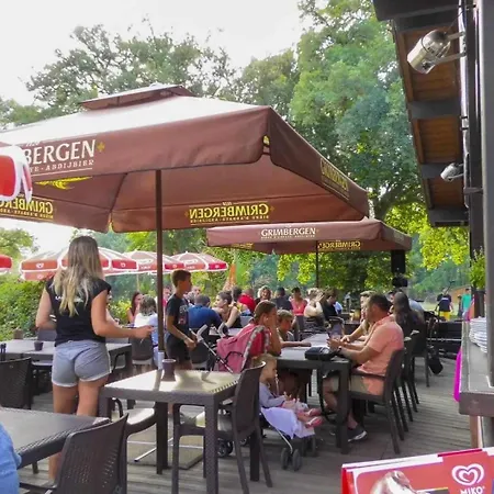 Кемпинг 4 Etoiles - Piscine - Eecabc *