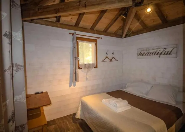 Kemp Camping 4 Etoiles - Piscine - Eecabc Azur