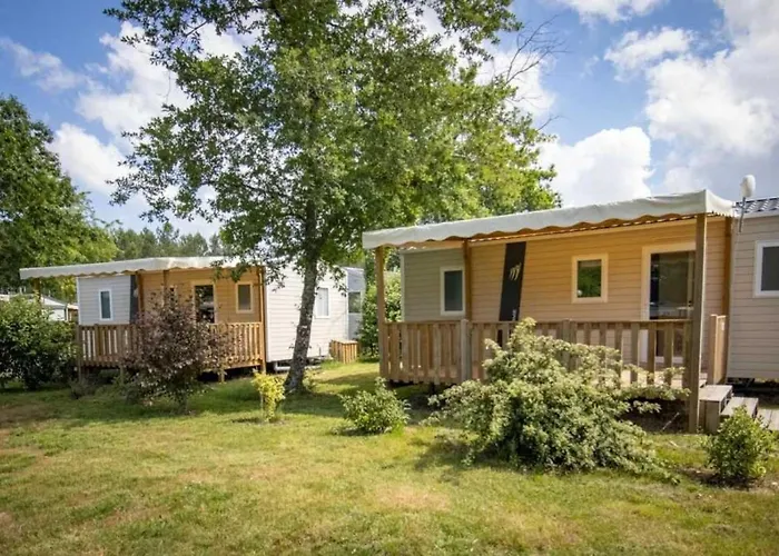 4 Etoiles - Piscine - Eecabc