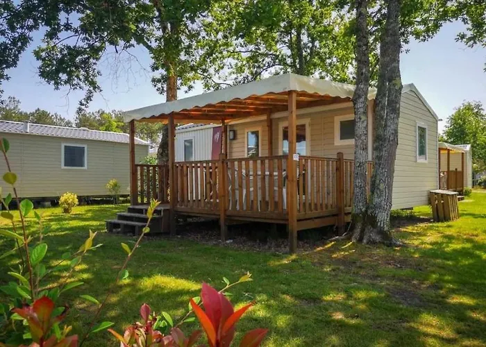 4 Etoiles - Piscine - Eecabc *