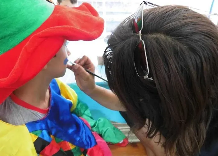 Camping 4 Etoiles - Piscine - Eecabc Kemp Azur